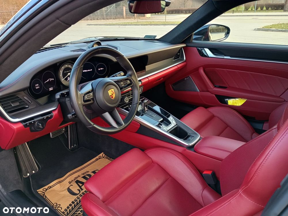 Porsche 911 Turbo S - 13