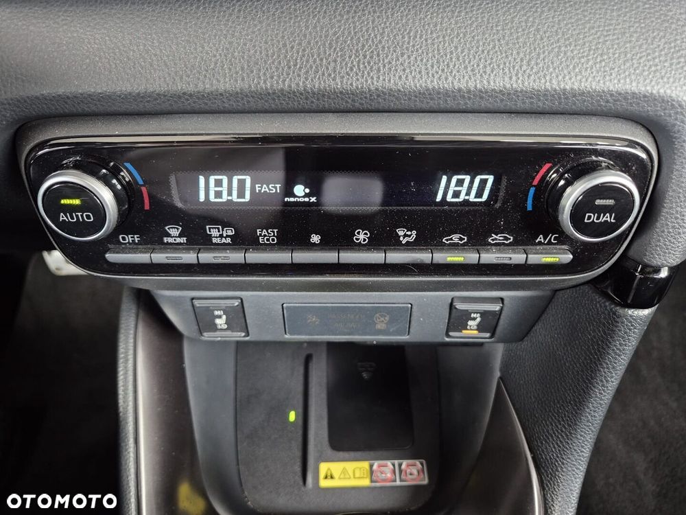 Toyota Yaris - 20