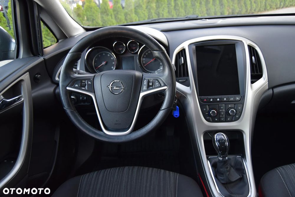 Opel Astra 1.4 Turbo - 16