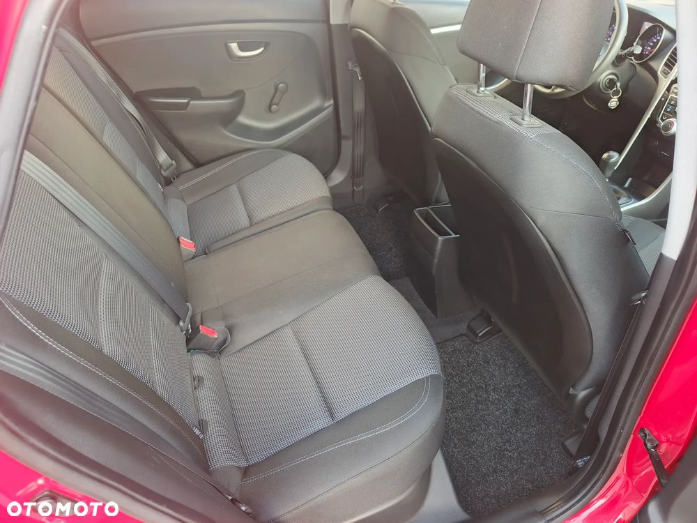 Hyundai i30 - 21