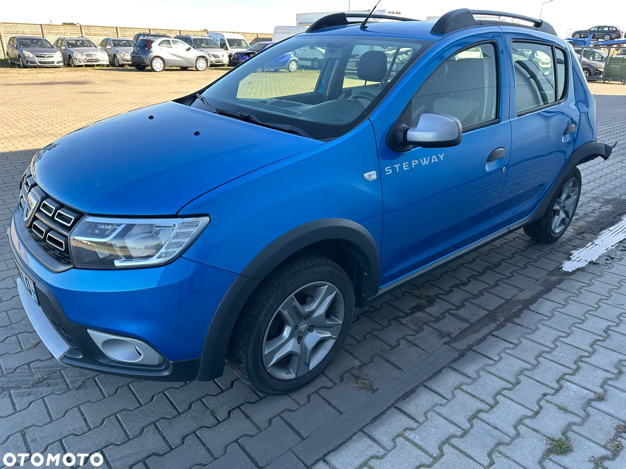 Dacia Sandero 0.9 TCe SL Celebration S&S - 3