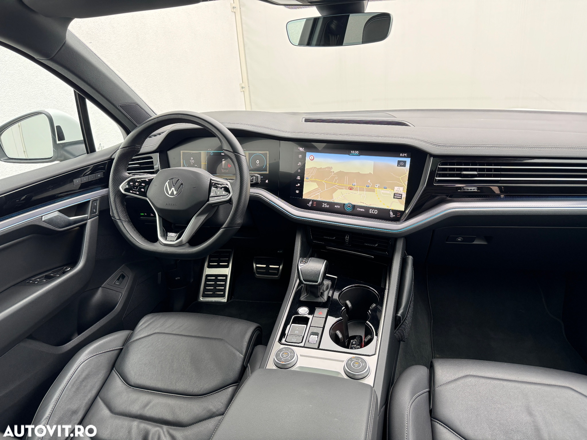 Volkswagen Touareg V6 TDI R-Style - 25