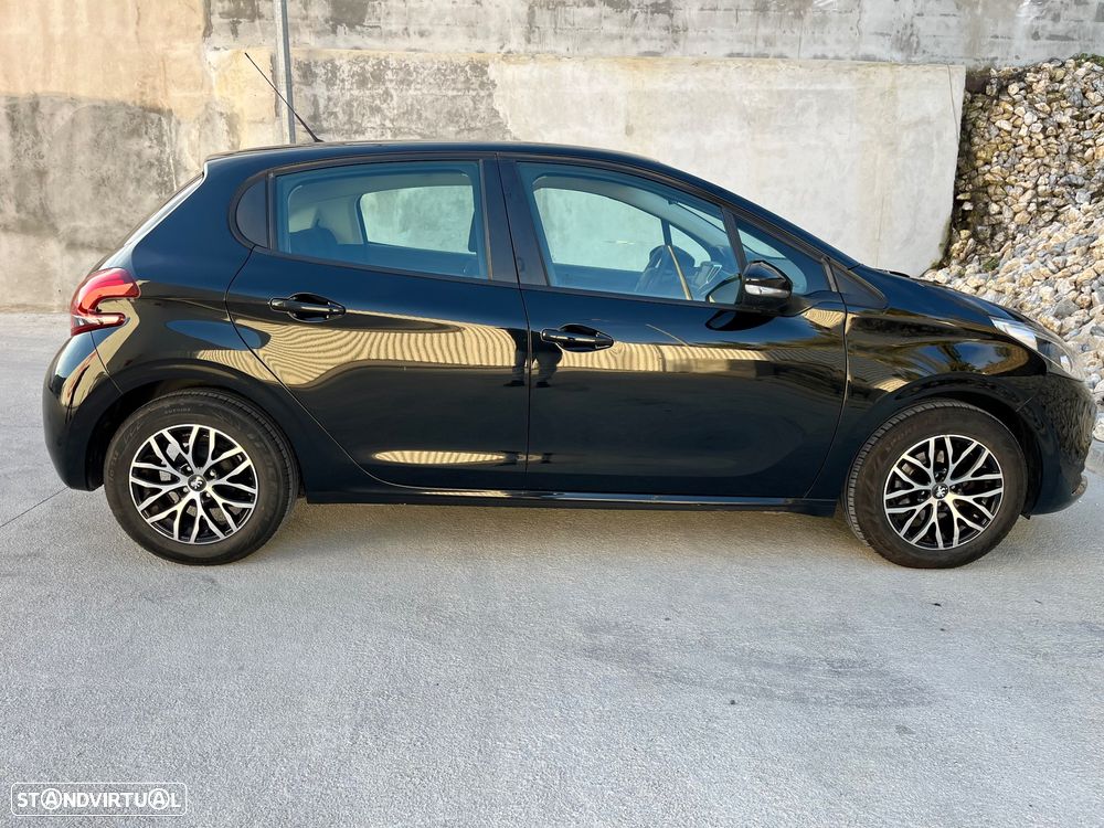 Peugeot 208 1.6 BlueHDi Allure - 24