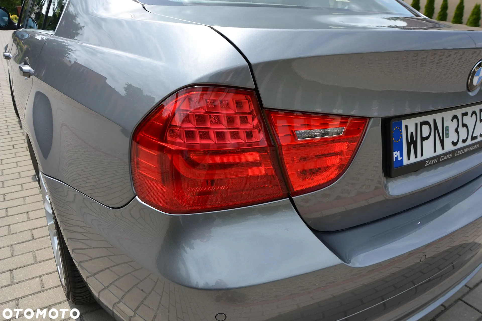 BMW Seria 3 335d DPF Edition Exclusive - 11