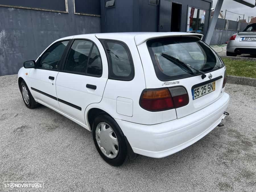 Nissan Almera - 3