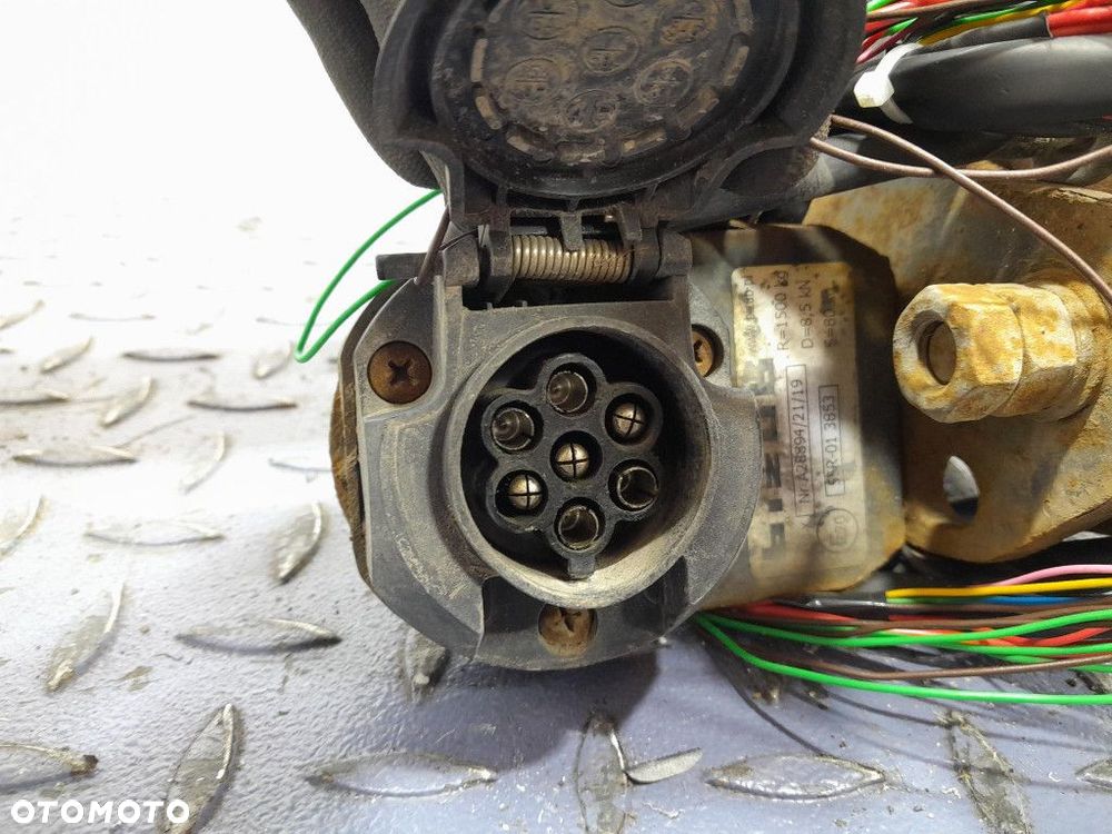 MERCEDES A W169 HAK HOLOWNICZY DO PRZYCZEPY 7 PIN - 7