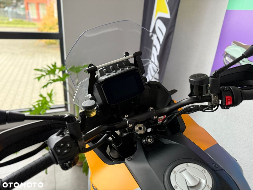 Moto Guzzi Stelvio - 13