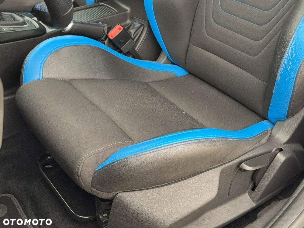 Ford Focus - 18