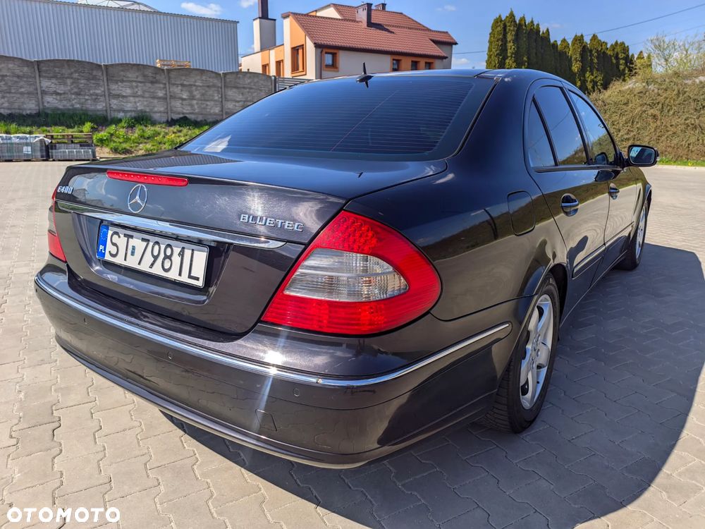 Mercedes-Benz Klasa E 300 BLUETEC Avantgarde - 33
