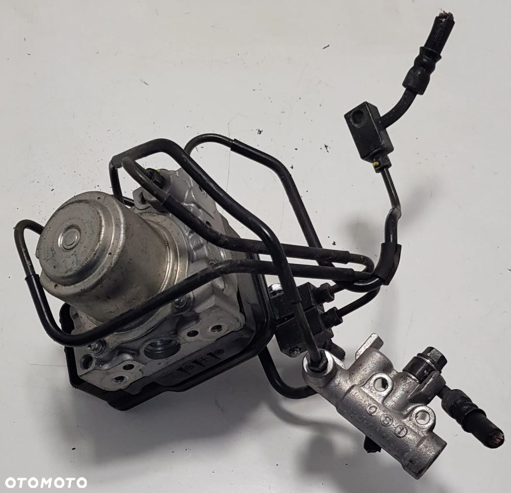 Honda S-Wing 125 Pompa ABS - 4