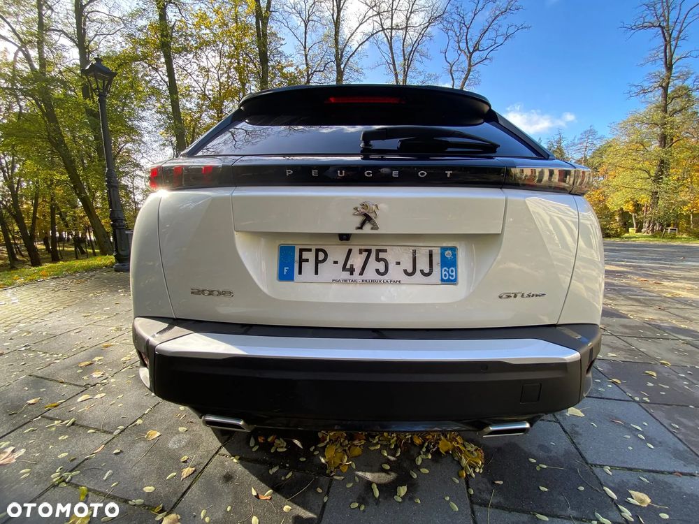 Peugeot 2008 1.2 PureTech GT Line S&S - 4