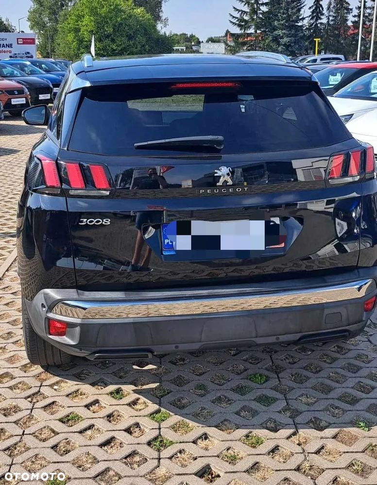 Peugeot 3008 1.2 PureTech Allure S&S - 4