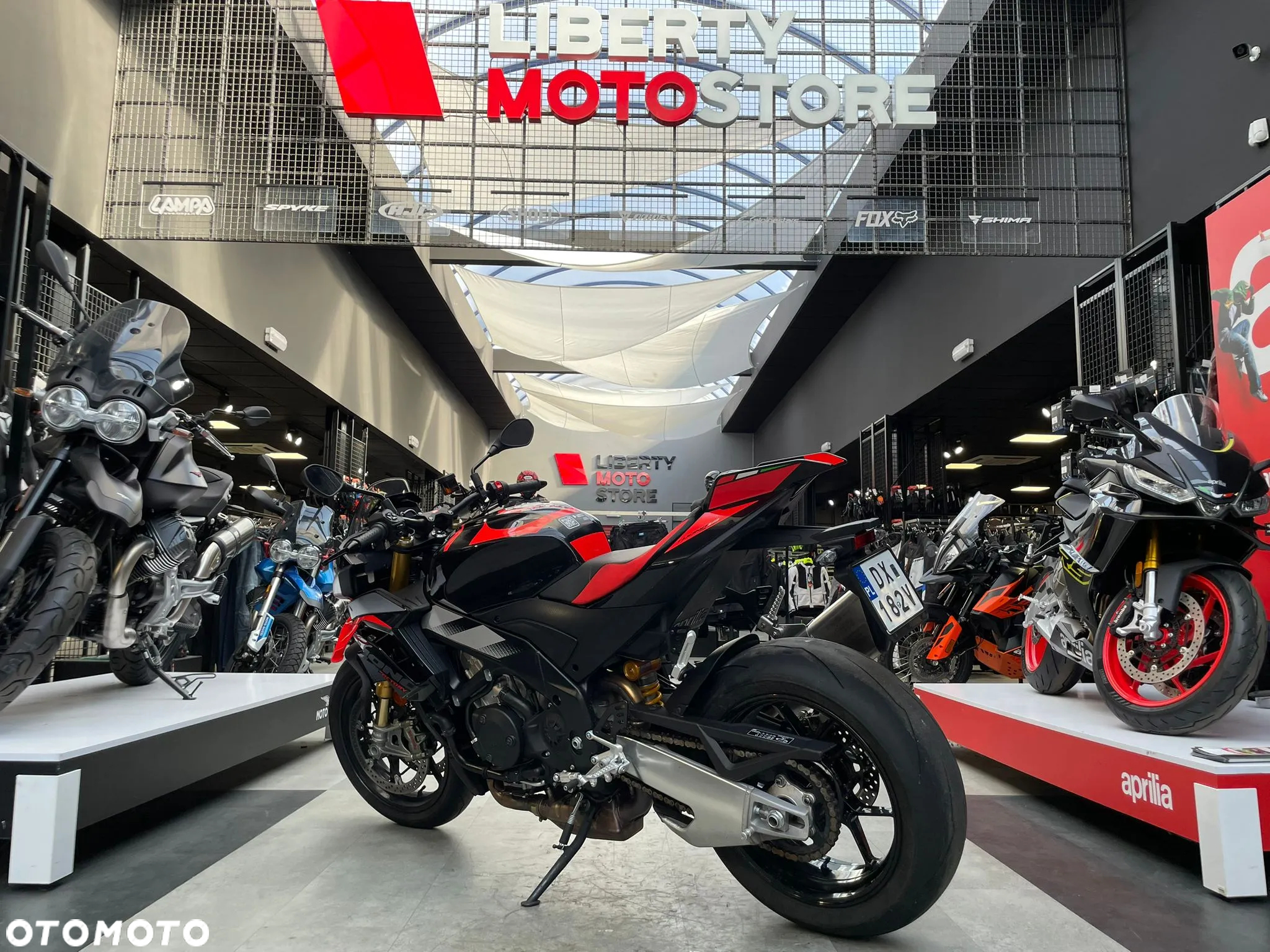Aprilia Tuono - 4