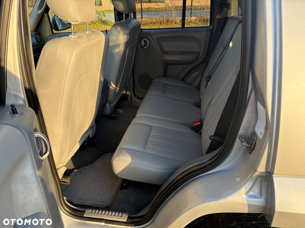 Jeep Cherokee 2.8 CRD Limited - 22