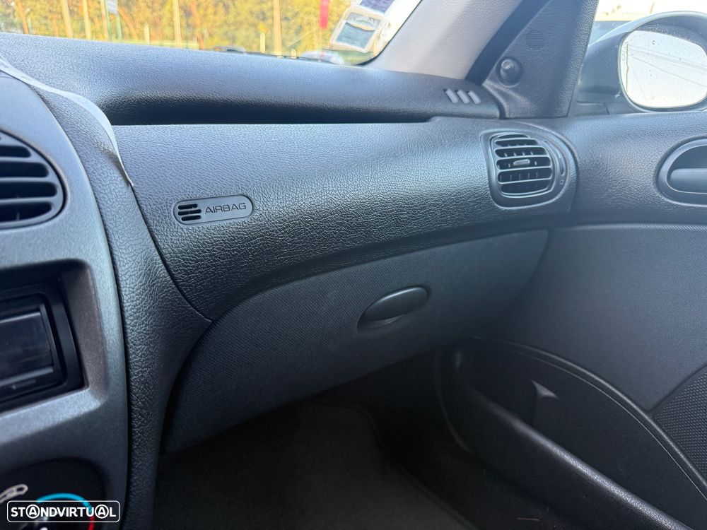 Peugeot 206 SW 1.1 Colorline - 21