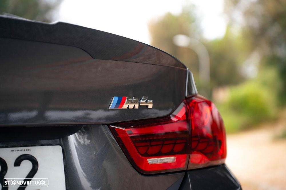 BMW M4 Auto - 31
