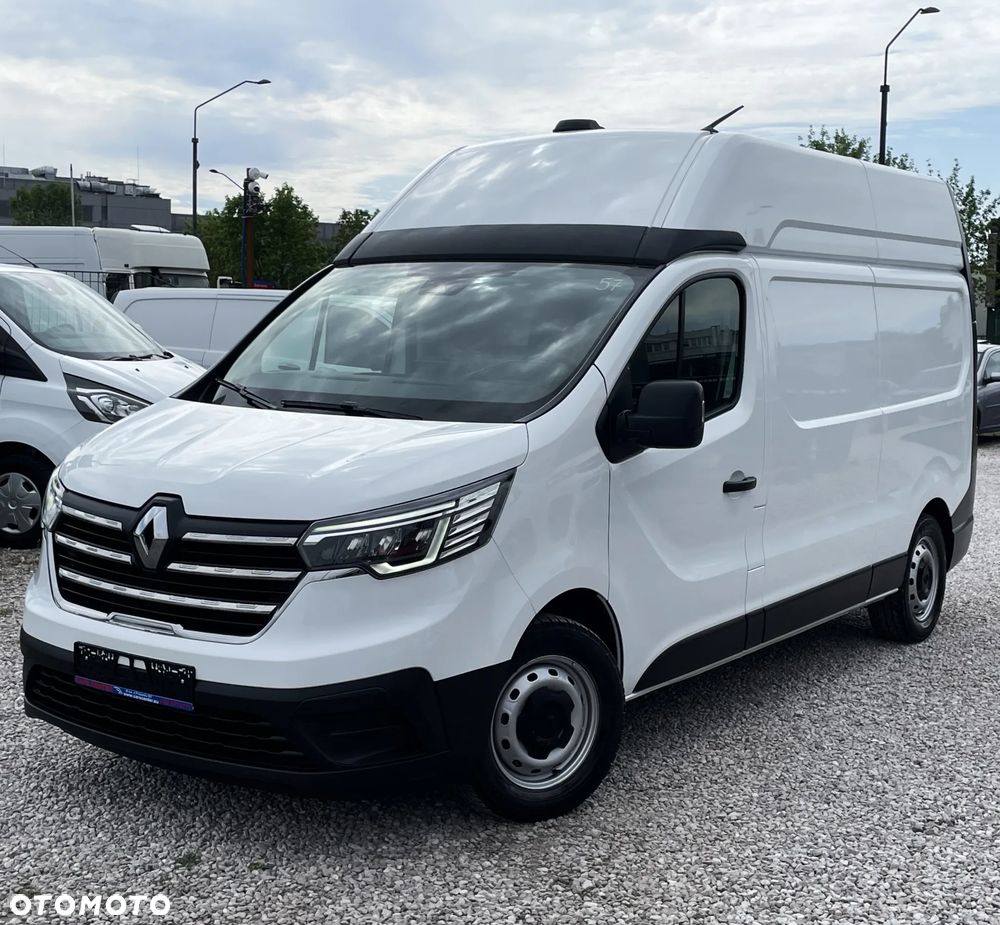 Renault Trafic - 1