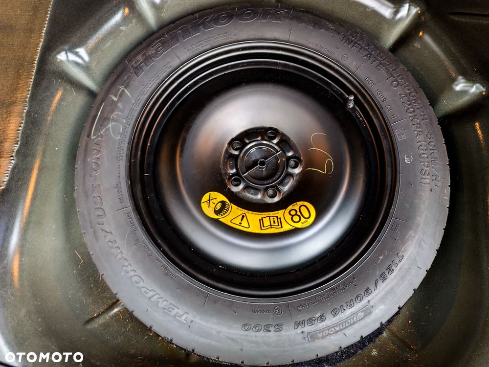 Ford Focus 1.0 EcoBoost Trend - 28