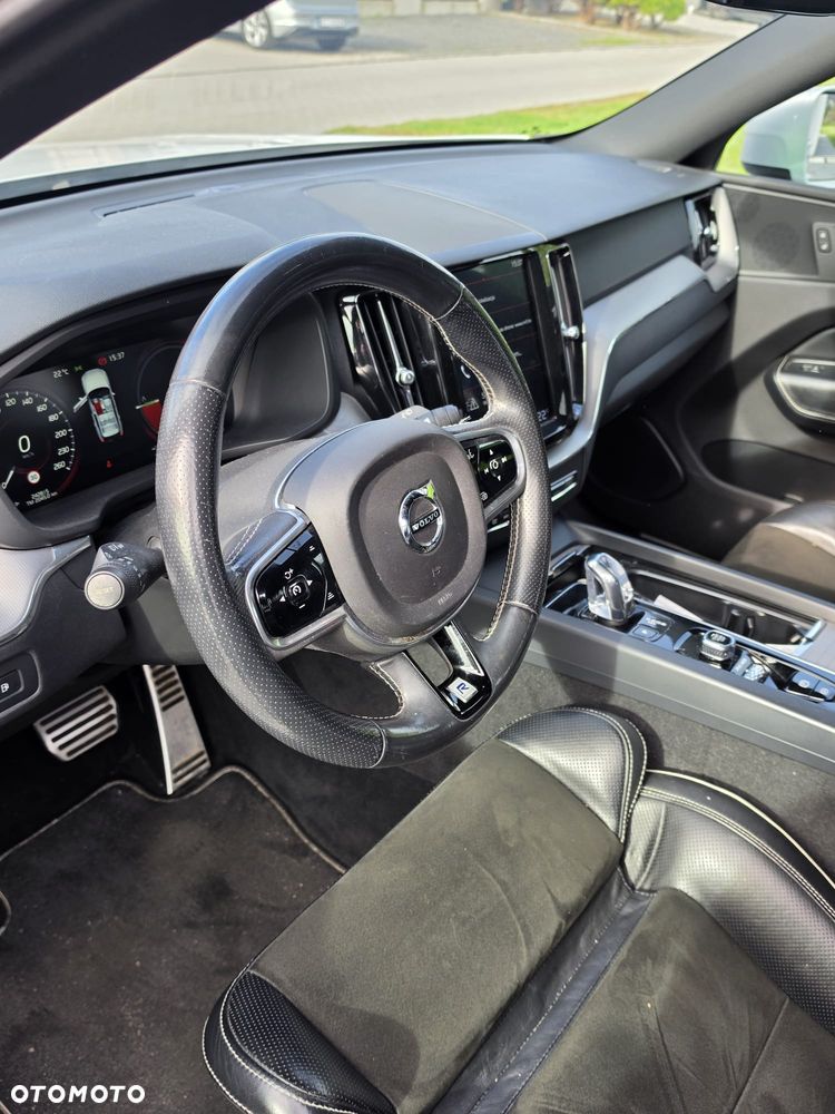 Volvo XC 60 - 8
