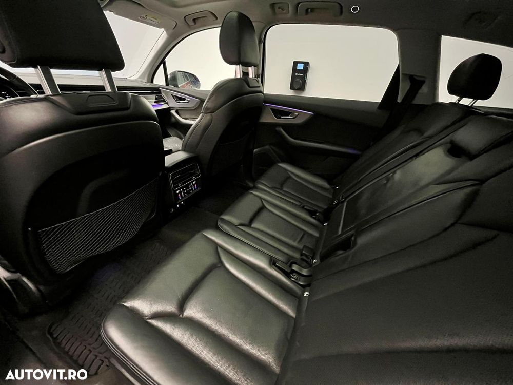 Audi Q7 - 38