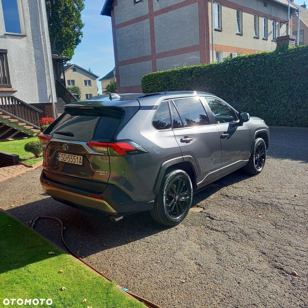 Toyota RAV4 - 7