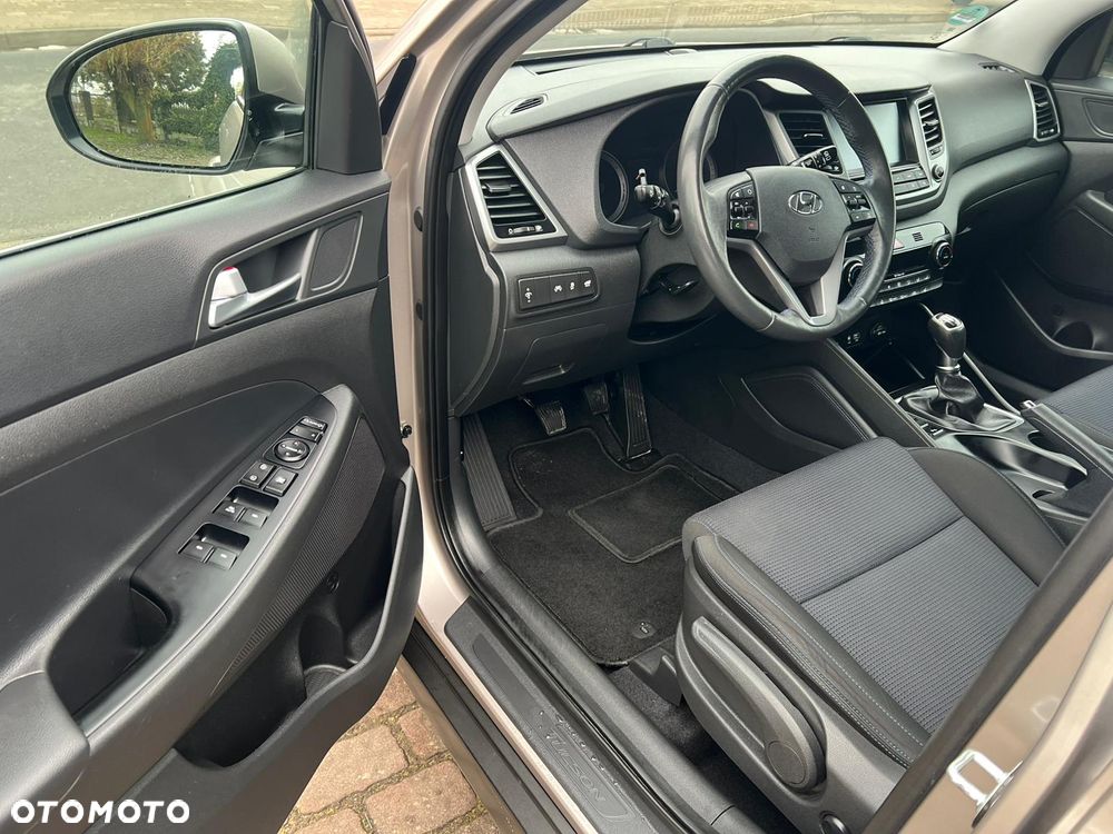 Hyundai Tucson 1.6 GDi 2WD Trend - 11