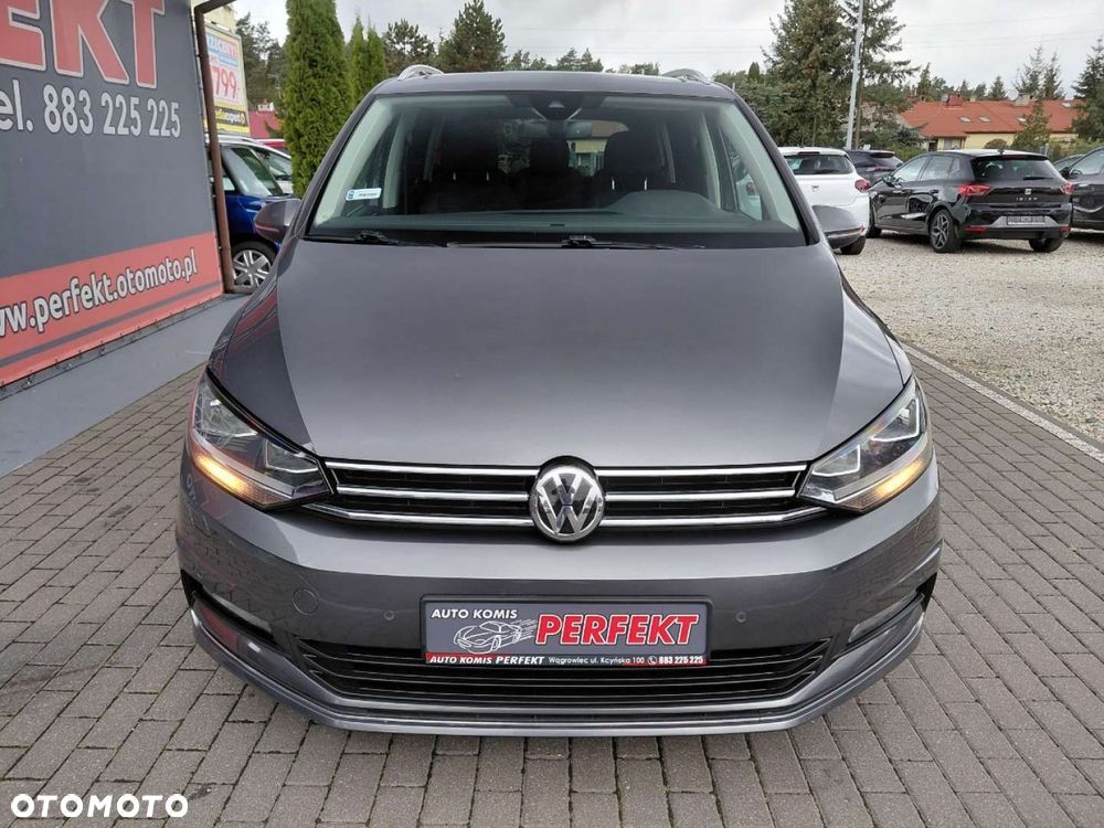 Volkswagen Touran - 3
