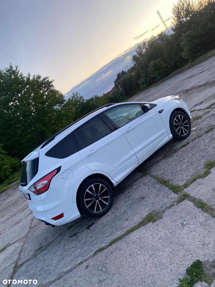 Ford Kuga 2.0 TDCi FWD ST-Line - 6