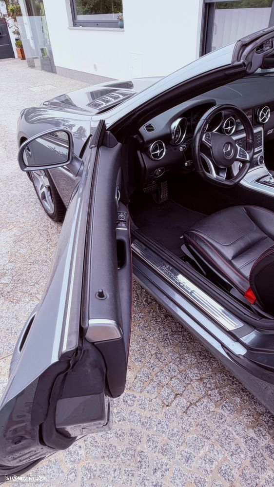Mercedes-Benz SLC 250 d - 36