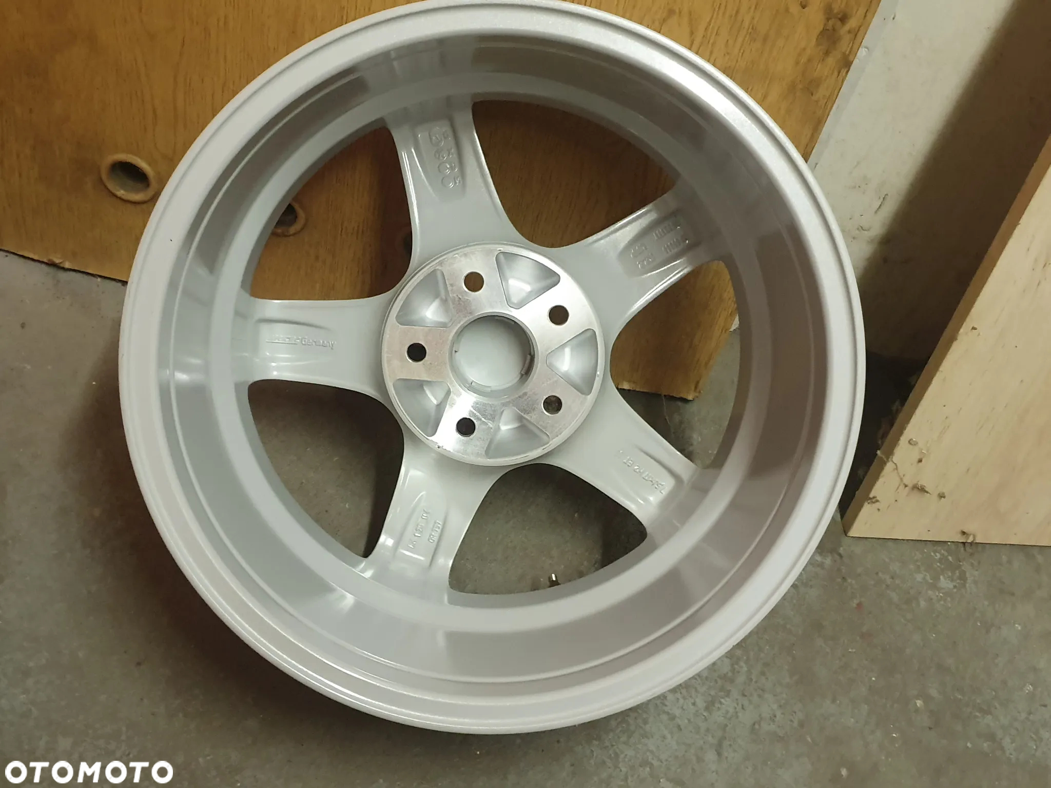 felgi 4 sztuki alutec grip felga 5x112 aluminiowa srebrna kba 47777 - 5