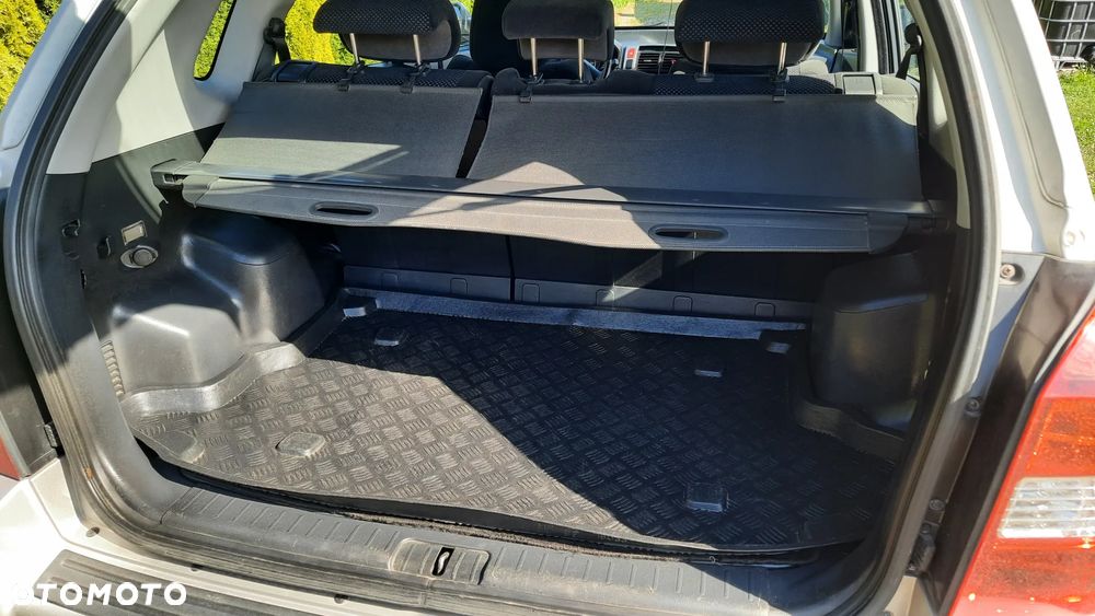 Hyundai Tucson 2.0 Comfort 2WD - 13