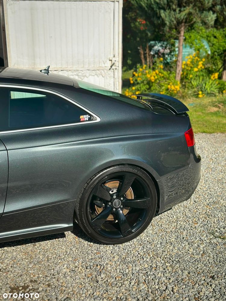 Audi RS5 Coupé Standard - 5