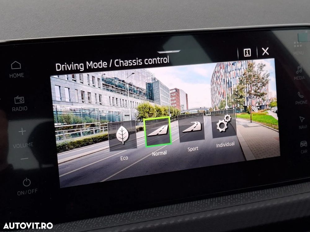 Skoda Kamiq 1.5 TSI DSG Monte Carlo - 14