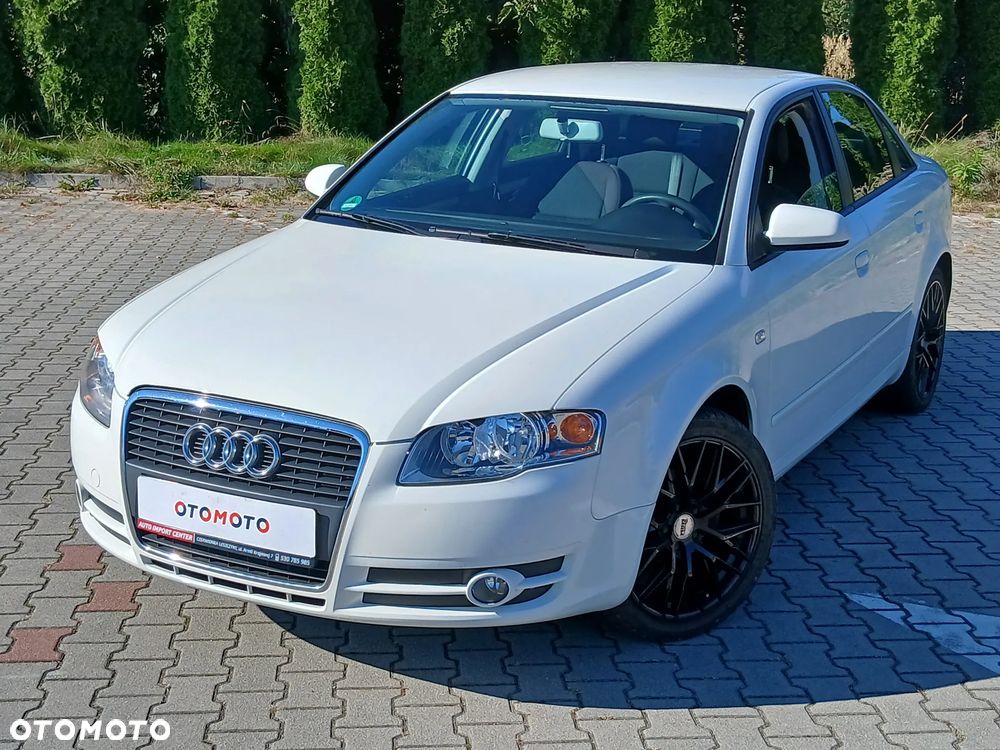Audi A4 Limousine