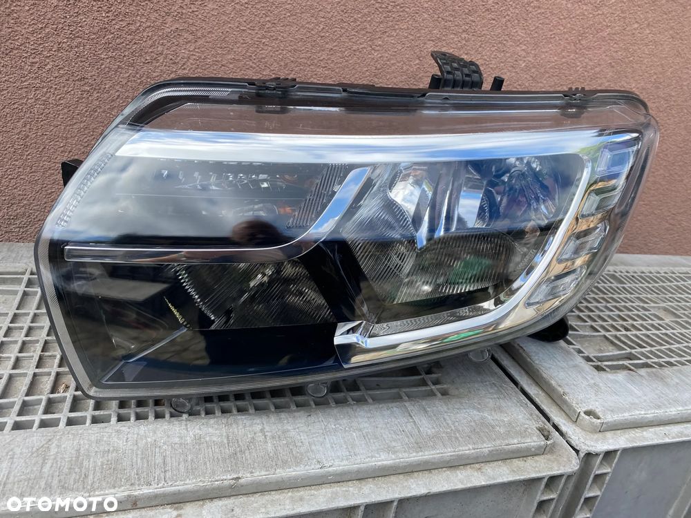 lampa dacia sandero II lift led lewa eu cała - 1