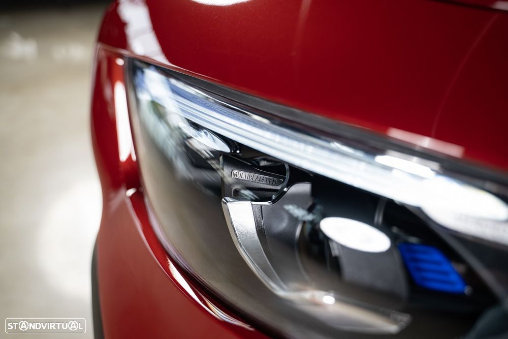 Mercedes-Benz A 250 e AMG Line - 6