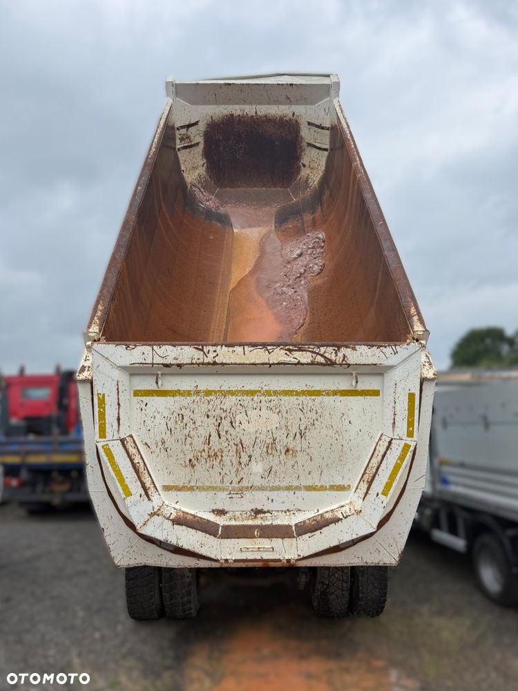MAN TGS 41.400 8x8 ALLRAD EURO 5 | Meiller-Kipper | Manual | 118 125 km | 2014 - 4