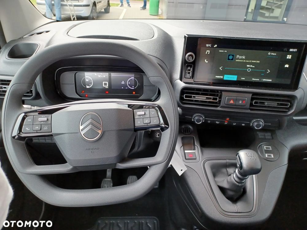 Citroën BERLINGO - 21