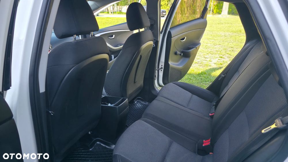 Hyundai i30 1.4 Classic - 6