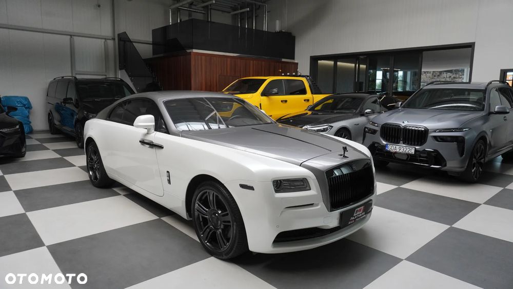 Rolls-Royce Wraith - 12