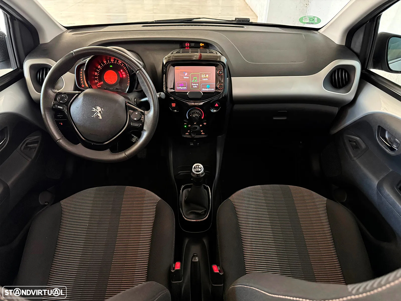 Peugeot 108 Top! 1.2 VTi Allure - 6