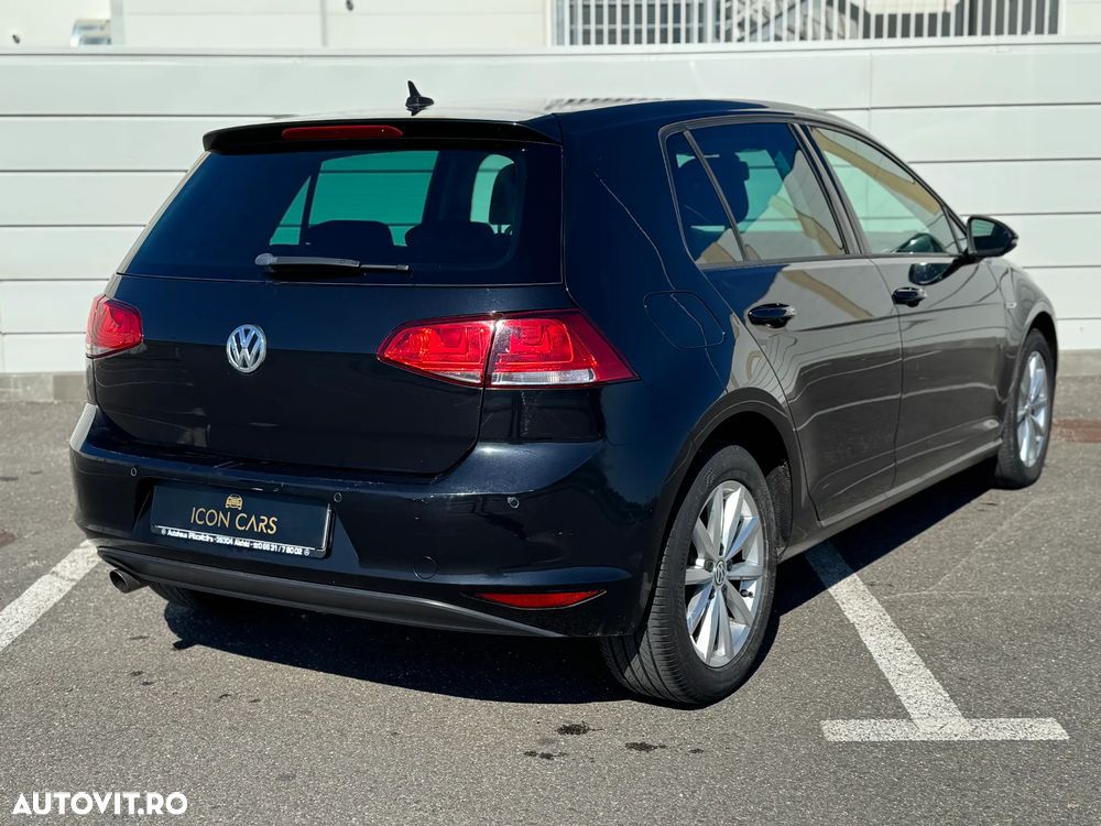 Volkswagen Golf 1.6 TDI BlueMotion Technology DSG Lounge - 3
