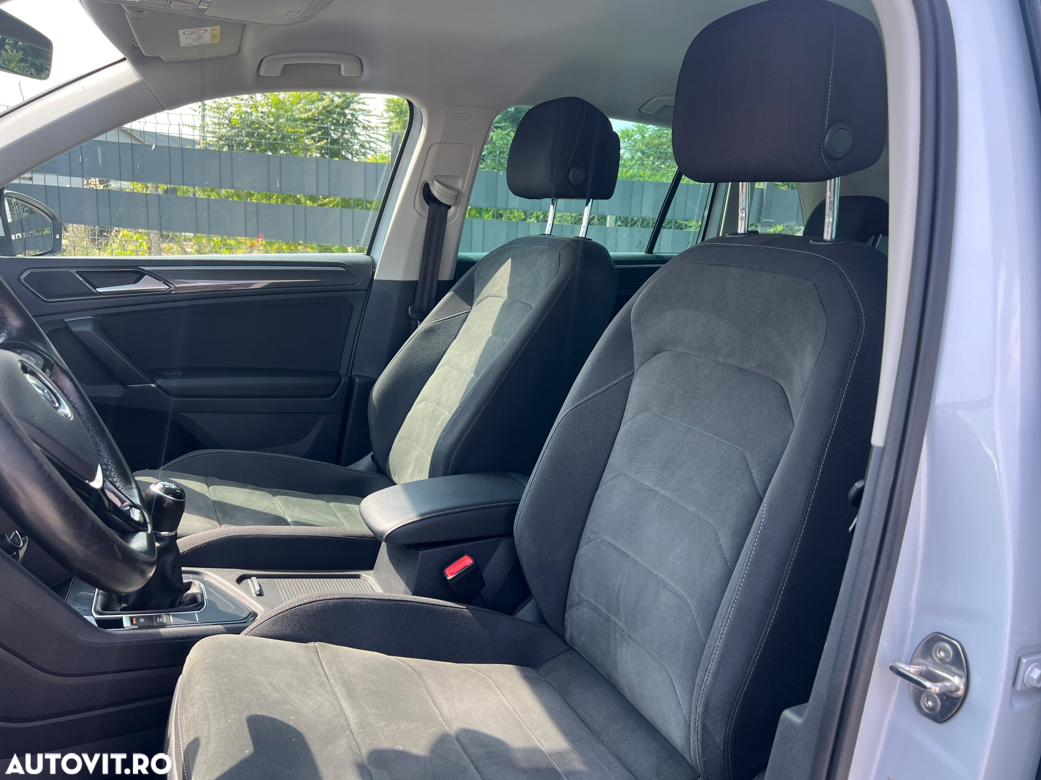 Volkswagen Tiguan 2.0 TDI SCR R-Line - 11