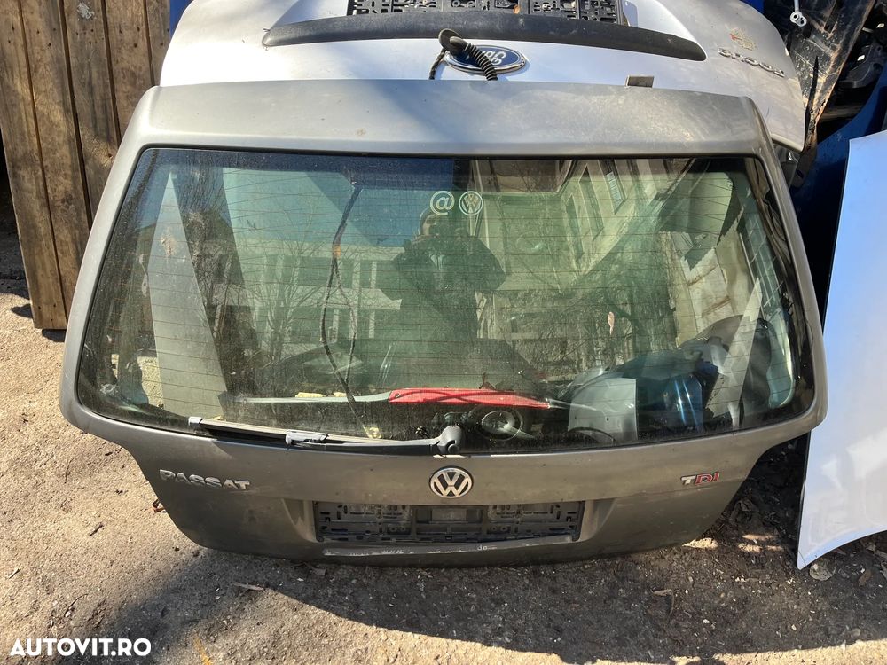 Haion portbagaj VW Volkswagen Passat B5.5 break 2002 gri verzui - 2