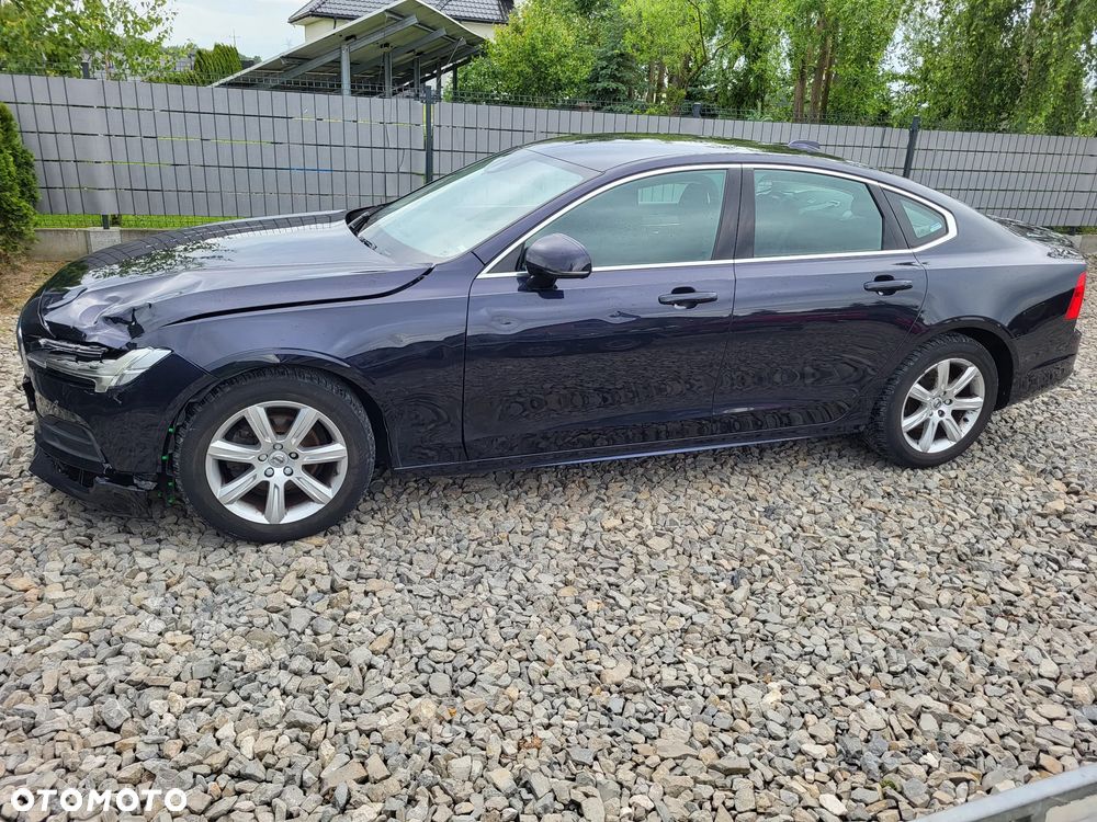 Volvo S90 - 23