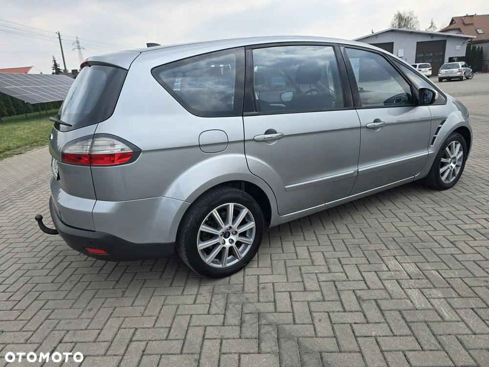 Ford S-Max - 7
