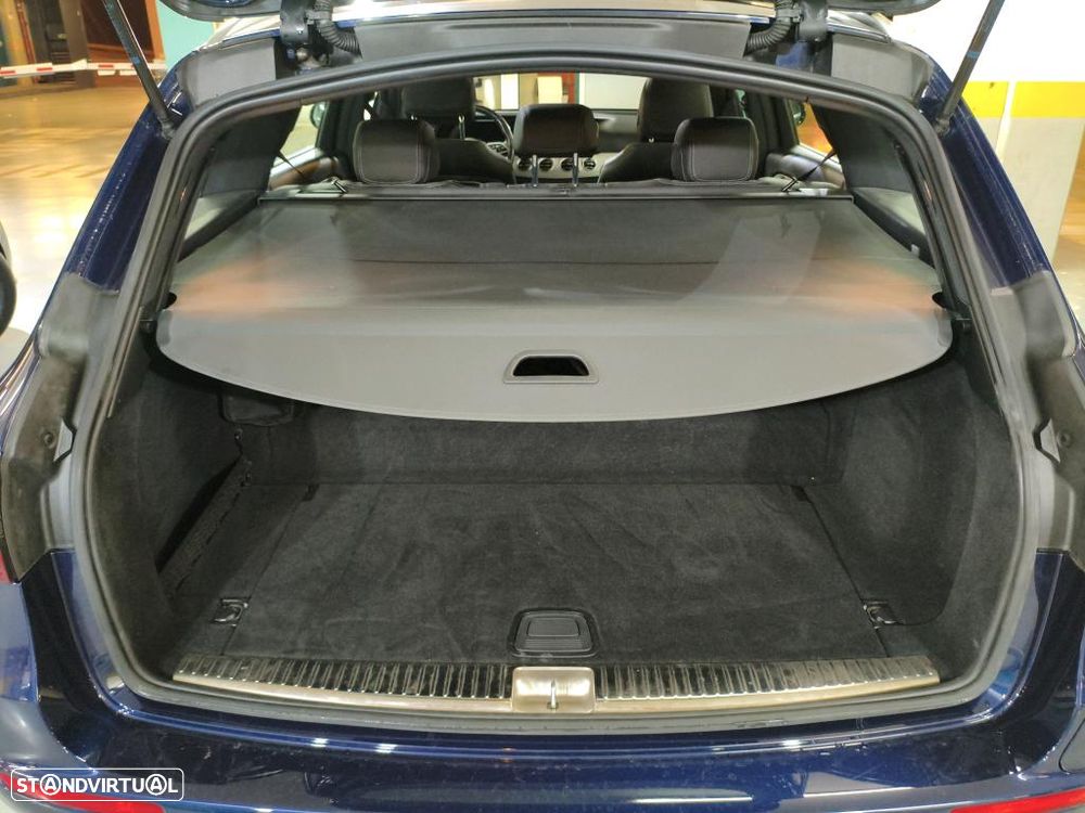 Mercedes-Benz E 300 de Avantgarde - 12