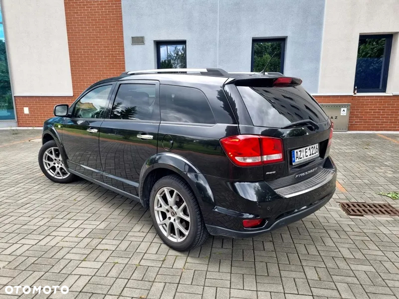 Fiat Freemont 2.0 Multijet Black Code AWD - 5