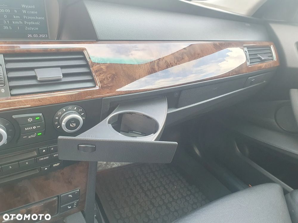 BMW Seria 5 - 22