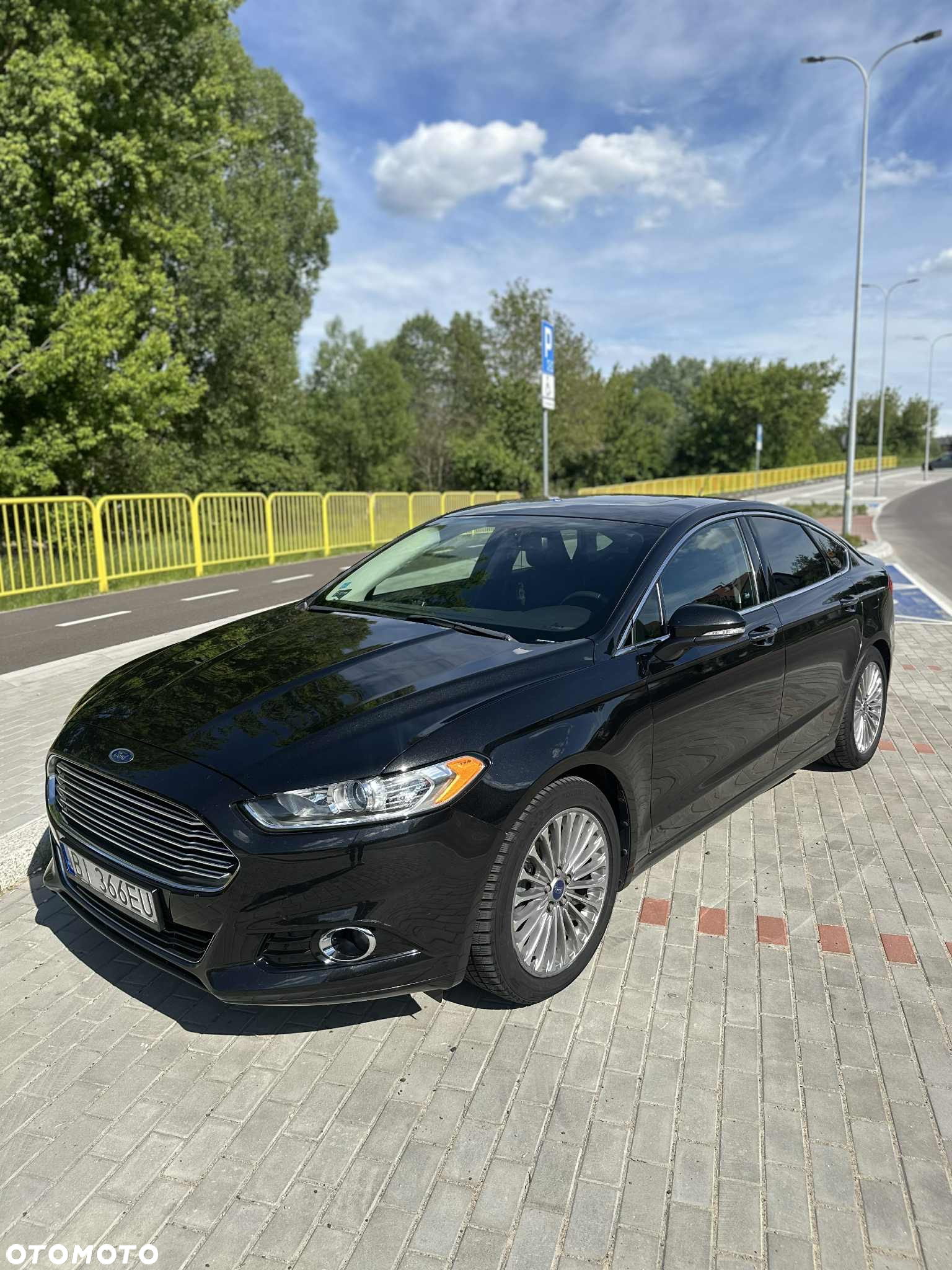 Ford Fusion 2.0 EcoBoost Titanium - 6